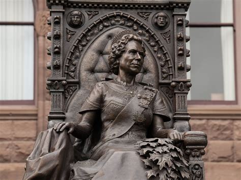 Queen Elizabeth statue unveiled on grounds of Ontario legislature